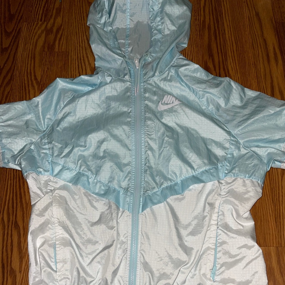 Nike windbreaker
